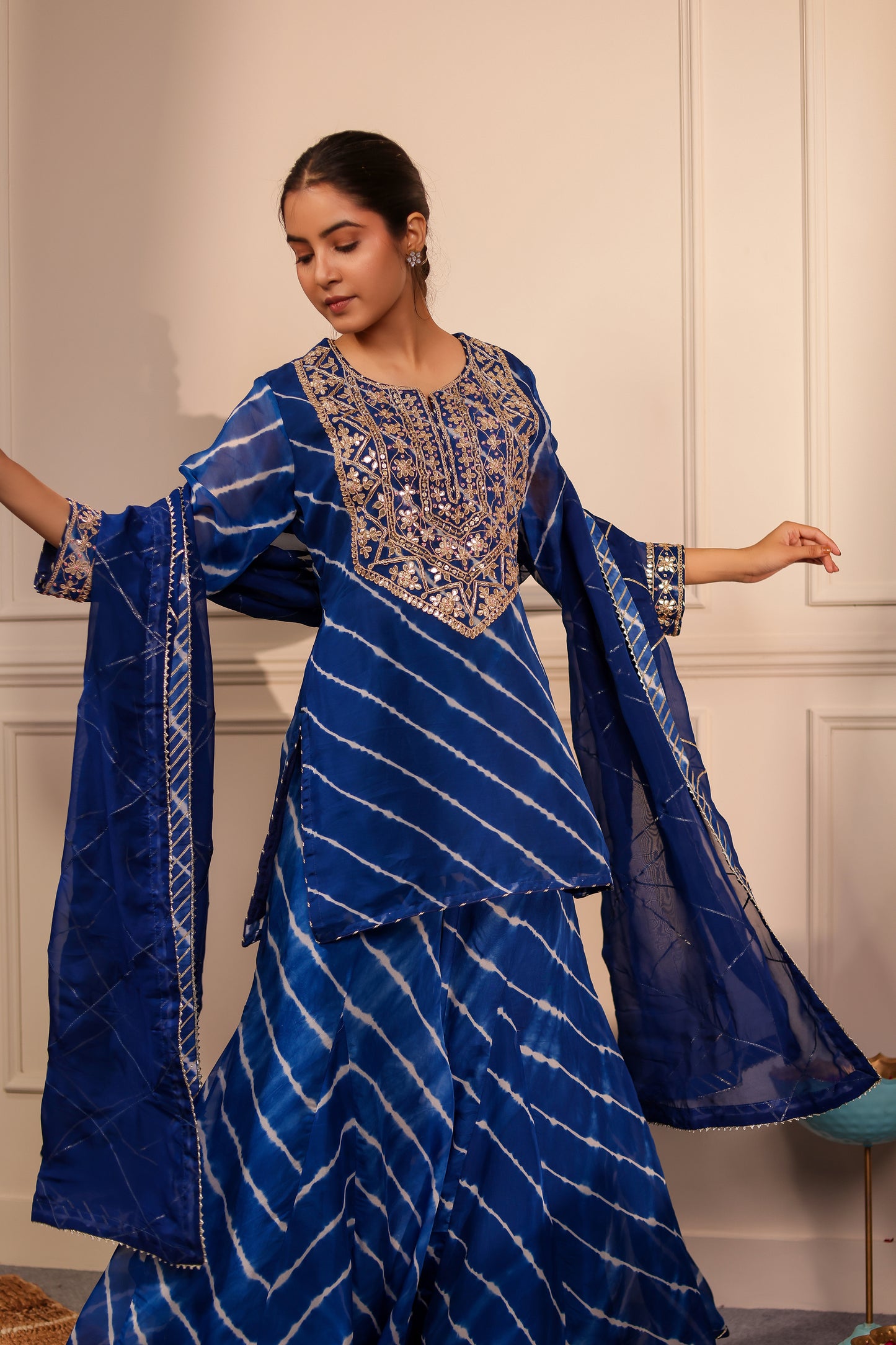 RAHA LEHARIYA SHARARA SET