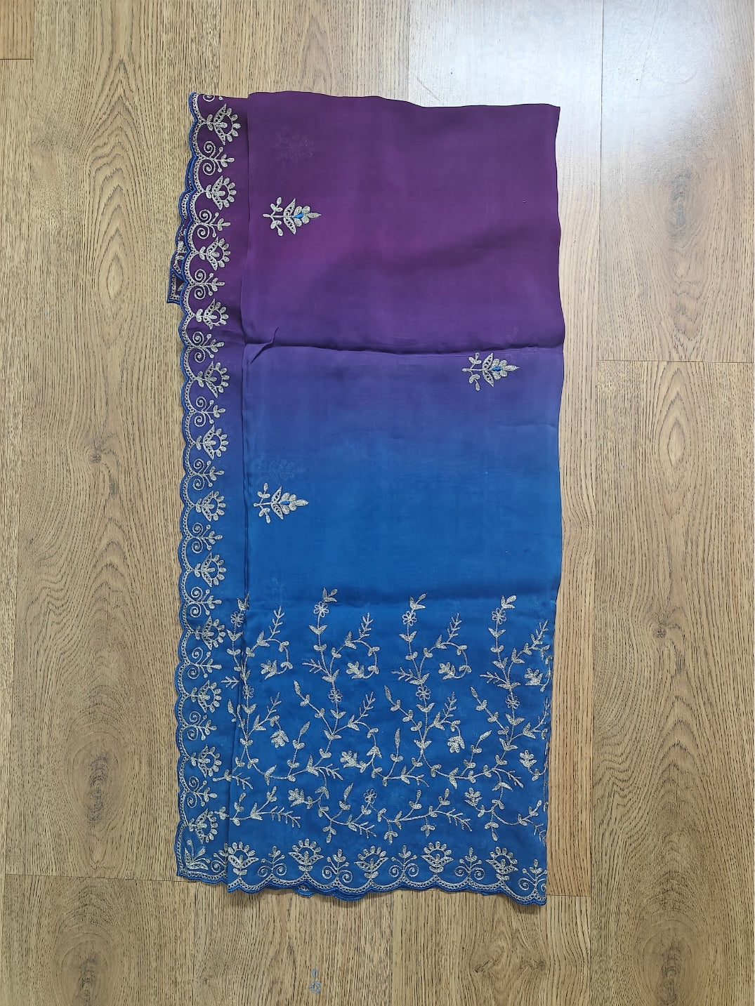 Aari Hand Embroidered Shaded Dupatta