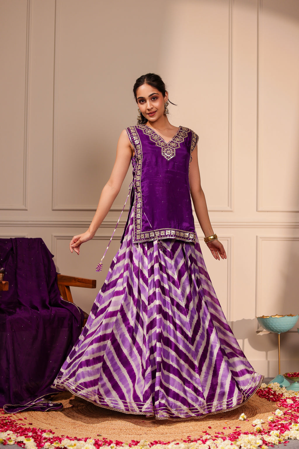 Tara Gota Patti Tabard Lehariya Set