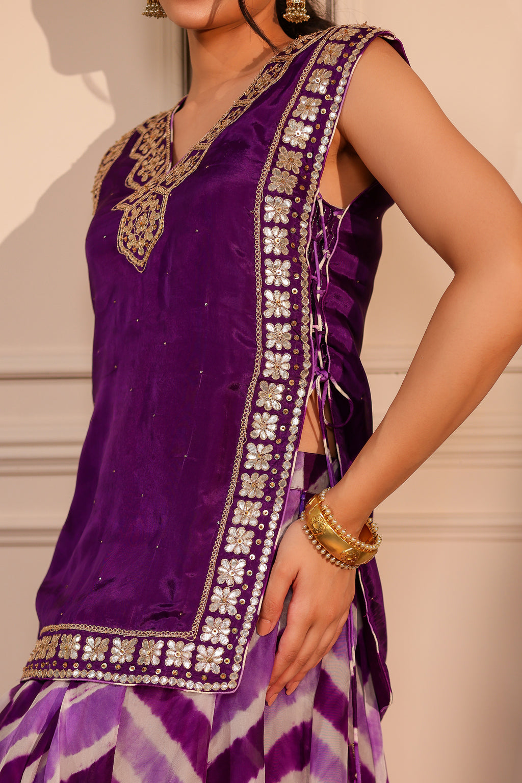 Tara Gota Patti Tabard Lehariya Set