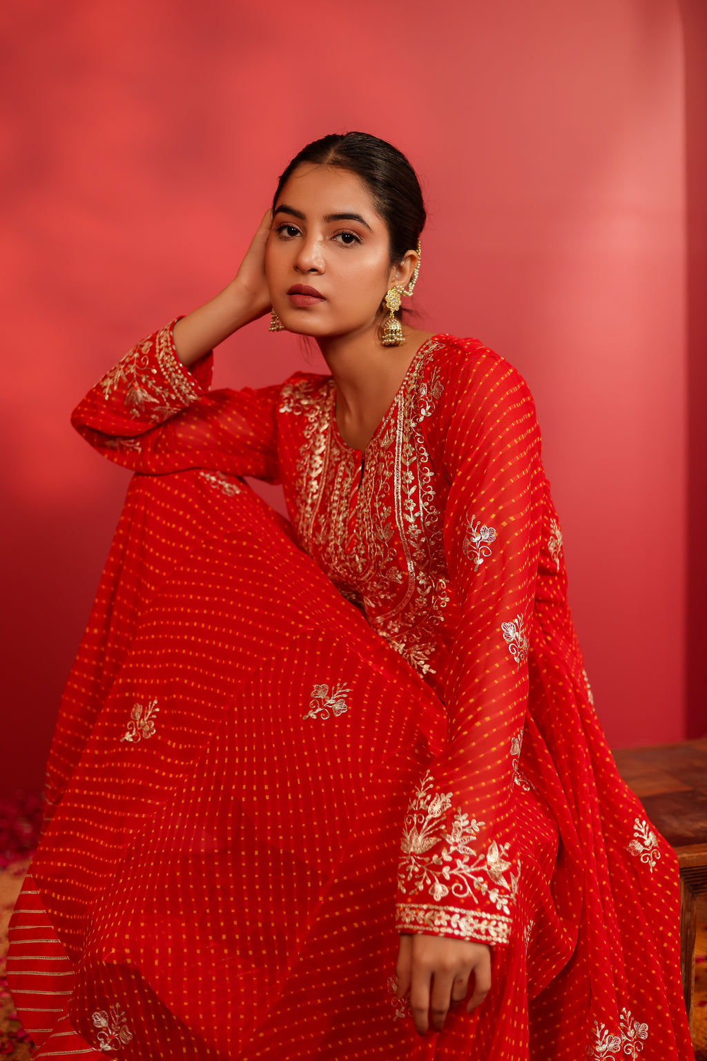 Aheliya Red Mothra Anarkali Set